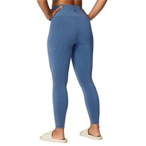 NWOT Fabletics Cloud Seamless High-Waisted Legging size small